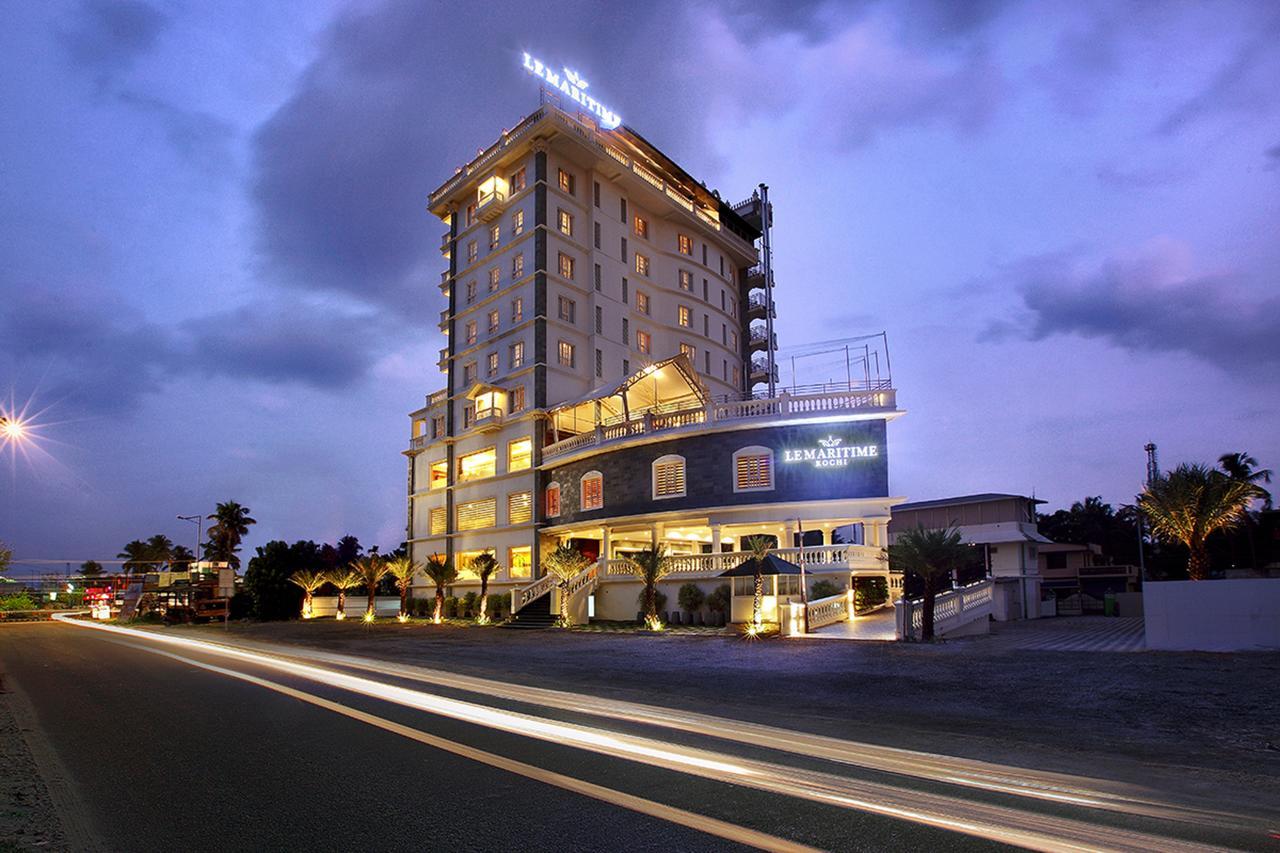 Hotel Le Maritime, Kochi By Westbridge Exteriér fotografie