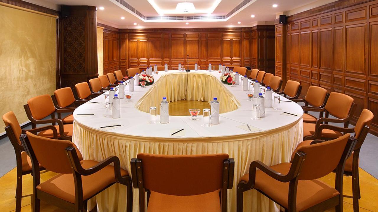 Hotel Le Maritime, Kochi By Westbridge Exteriér fotografie