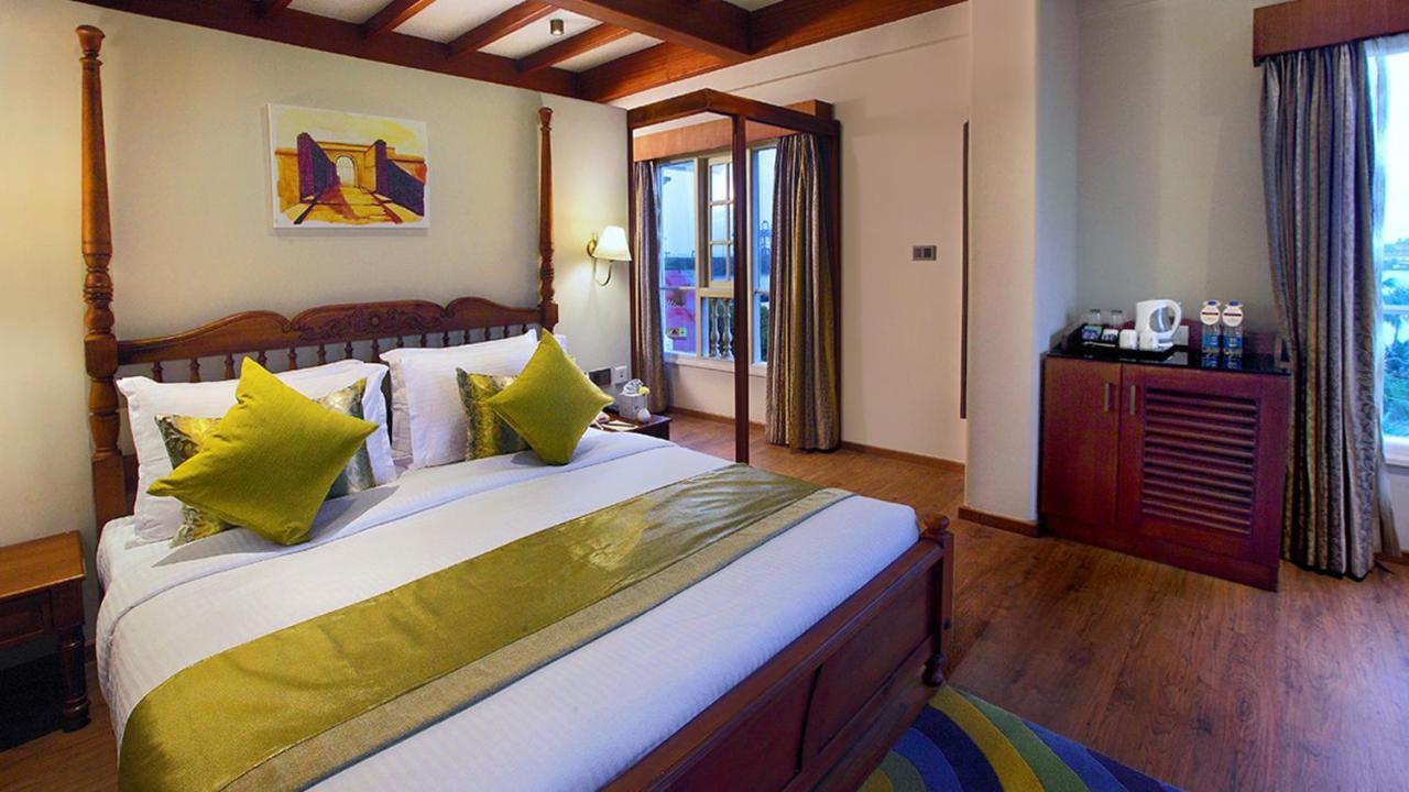 Hotel Le Maritime, Kochi By Westbridge Exteriér fotografie