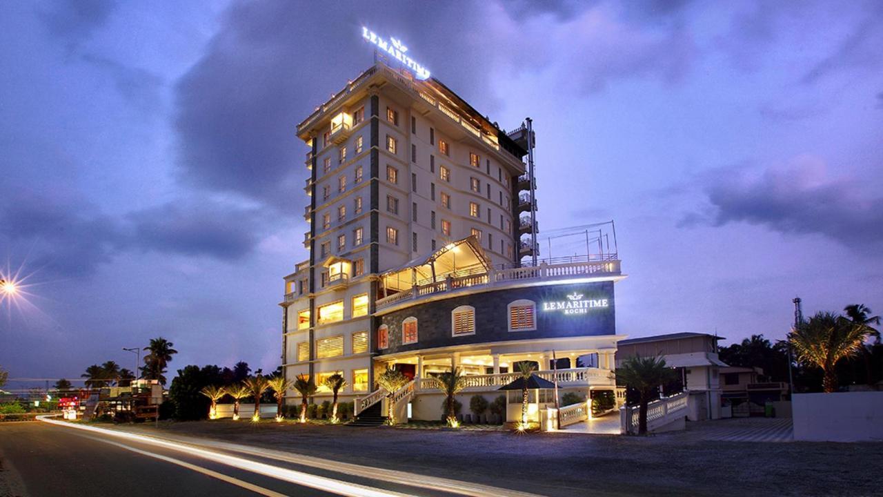 Hotel Le Maritime, Kochi By Westbridge Exteriér fotografie