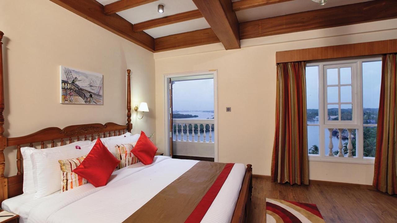 Hotel Le Maritime, Kochi By Westbridge Exteriér fotografie